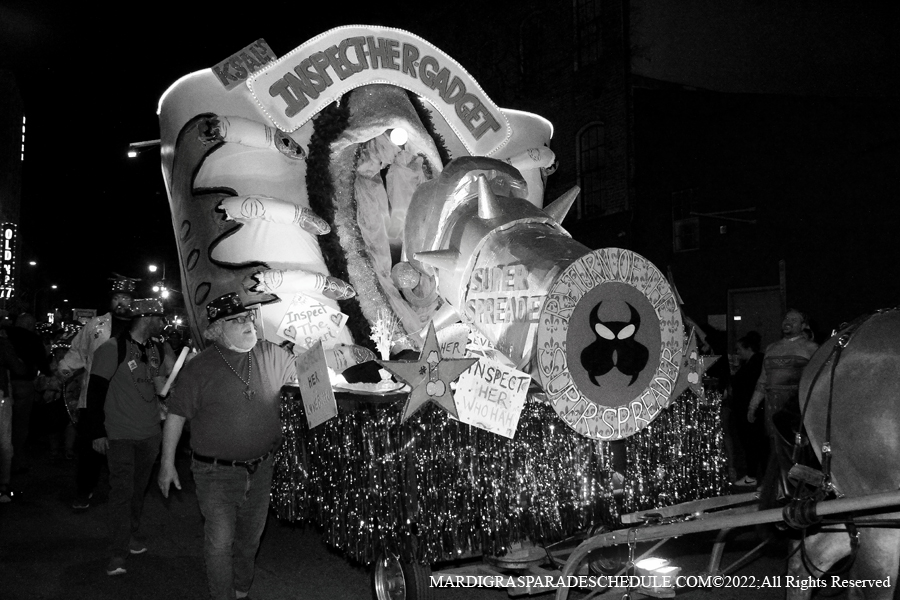 Krewe-du-Vieux00018-2022