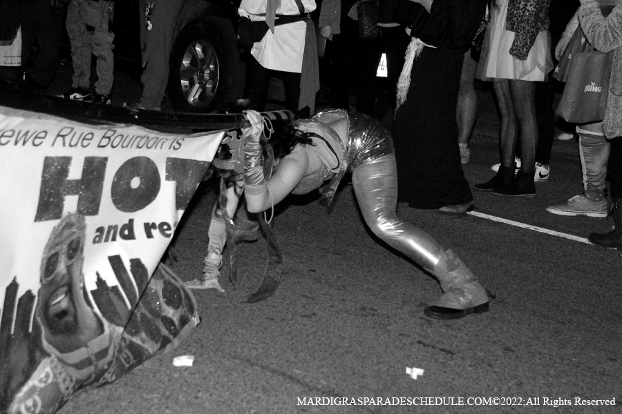 Krewe-du-Vieux00027-2022