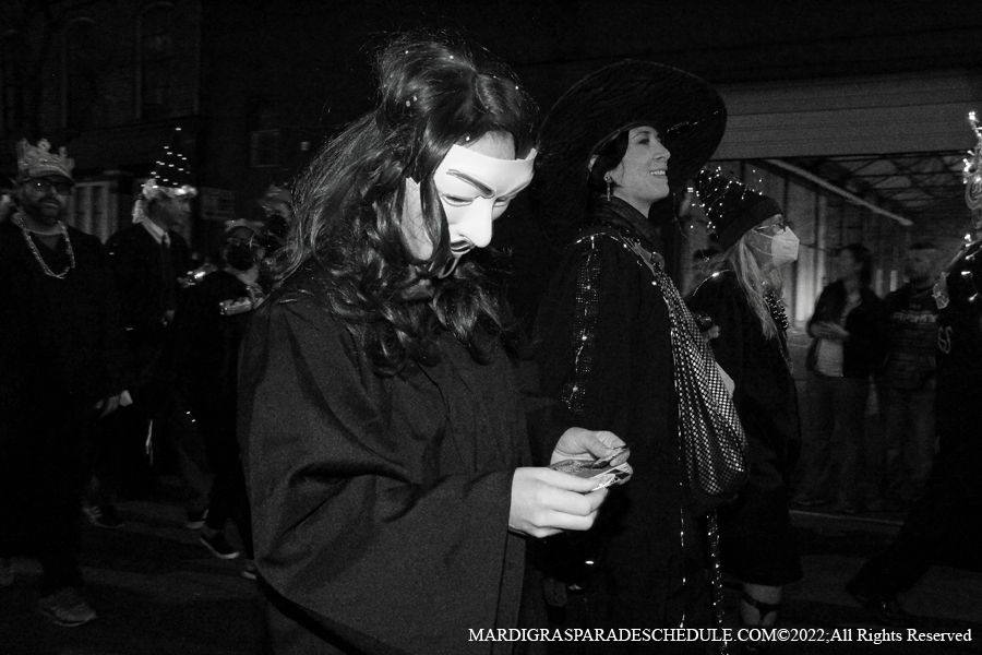 Krewe-du-Vieux00079-2022