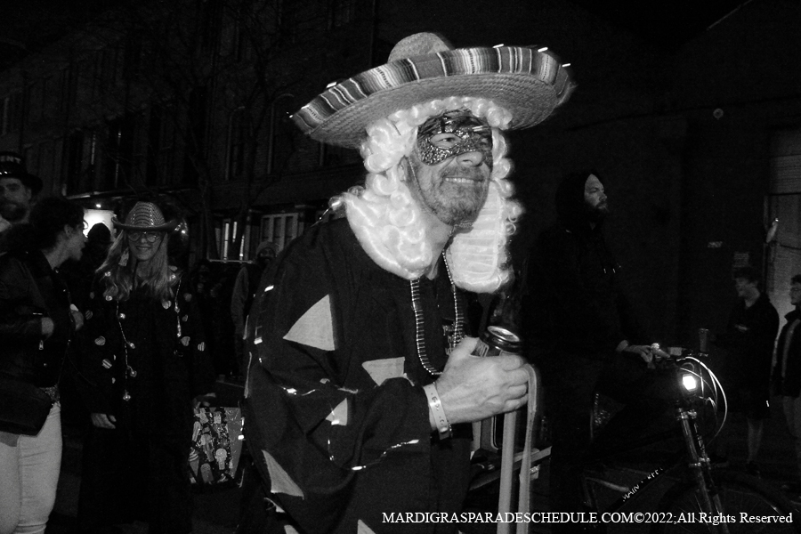 Krewe-du-Vieux00081-2022