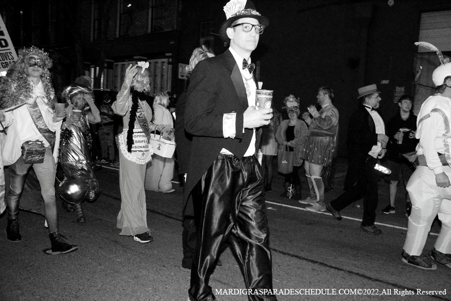 Krewe-du-Vieux00089-2022