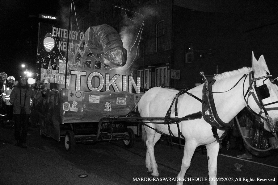 Krewe-du-Vieux00116-2022