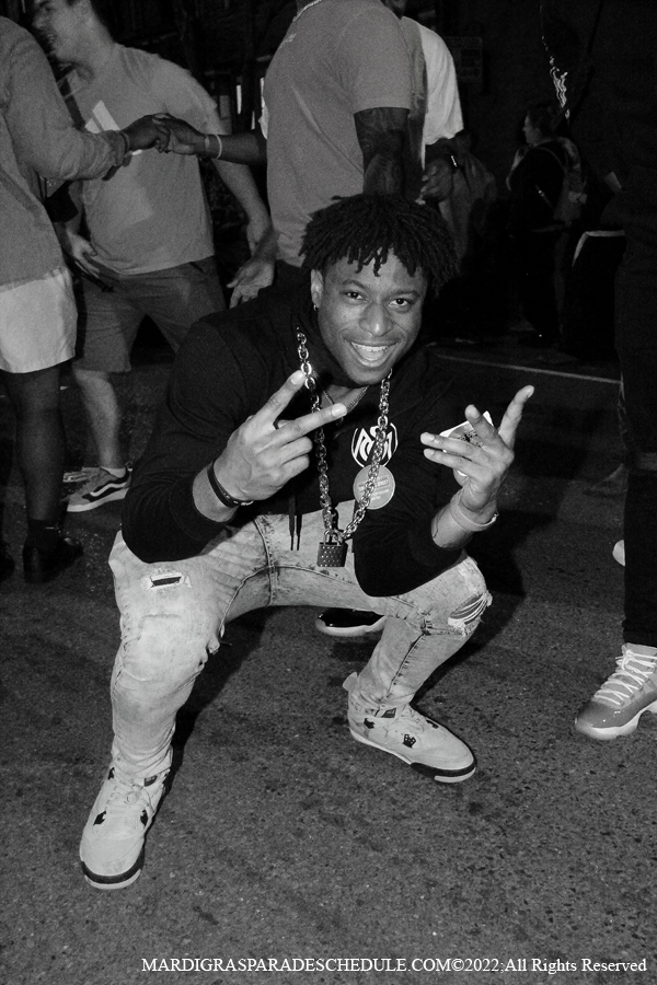 Krewe-du-Vieux00220-2022