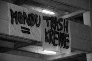 Krewe-du-Vieux00043-2022