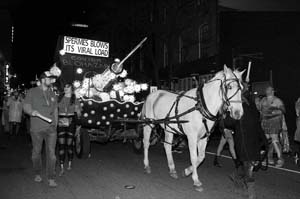Krewe-du-Vieux00051-2022