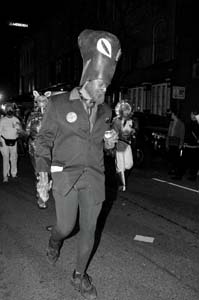 Krewe-du-Vieux00166-2022