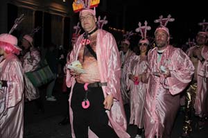 2023-Krewe-du-Vieux-03445