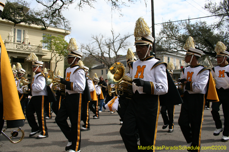 2009-Krewe-of-King-Arthur-New-Orleans-Mardi-Gras-0314