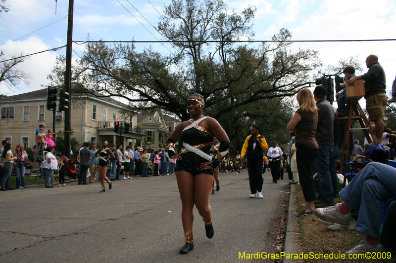 2009-Krewe-of-King-Arthur-New-Orleans-Mardi-Gras-0316
