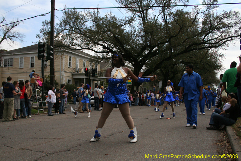 2009-Krewe-of-King-Arthur-New-Orleans-Mardi-Gras-0330