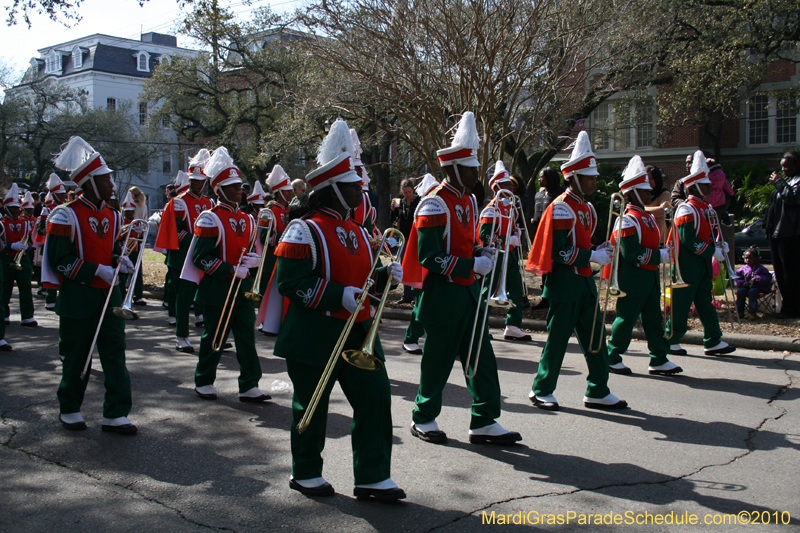 Krewe-of-King-Arthur-2010-Uptown-New-Orleans-Mardi-Gras-4685
