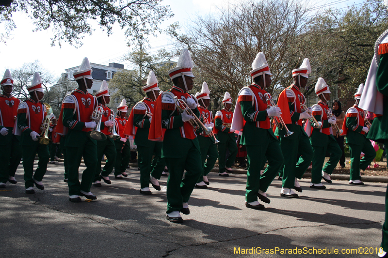 Krewe-of-King-Arthur-2010-Uptown-New-Orleans-Mardi-Gras-4686
