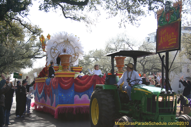 Krewe-of-King-Arthur-2010-Uptown-New-Orleans-Mardi-Gras-4690