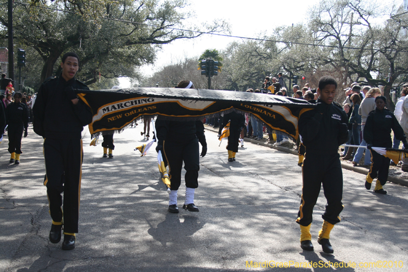 Krewe-of-King-Arthur-2010-Uptown-New-Orleans-Mardi-Gras-4693