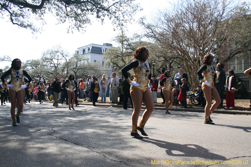 Krewe-of-King-Arthur-2010-Uptown-New-Orleans-Mardi-Gras-4696