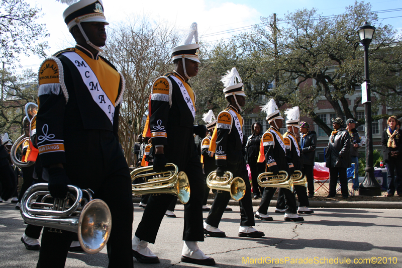 Krewe-of-King-Arthur-2010-Uptown-New-Orleans-Mardi-Gras-4700