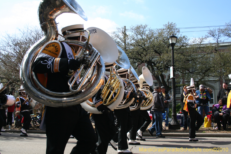Krewe-of-King-Arthur-2010-Uptown-New-Orleans-Mardi-Gras-4701