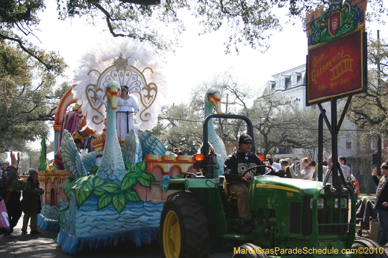 Krewe-of-King-Arthur-2010-Uptown-New-Orleans-Mardi-Gras-4706