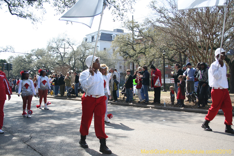 Krewe-of-King-Arthur-2010-Uptown-New-Orleans-Mardi-Gras-4710