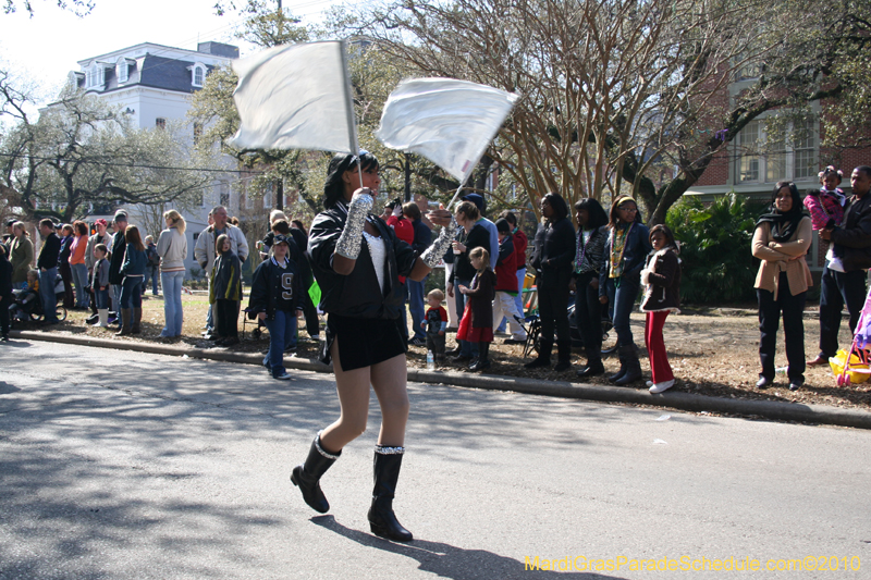 Krewe-of-King-Arthur-2010-Uptown-New-Orleans-Mardi-Gras-4722