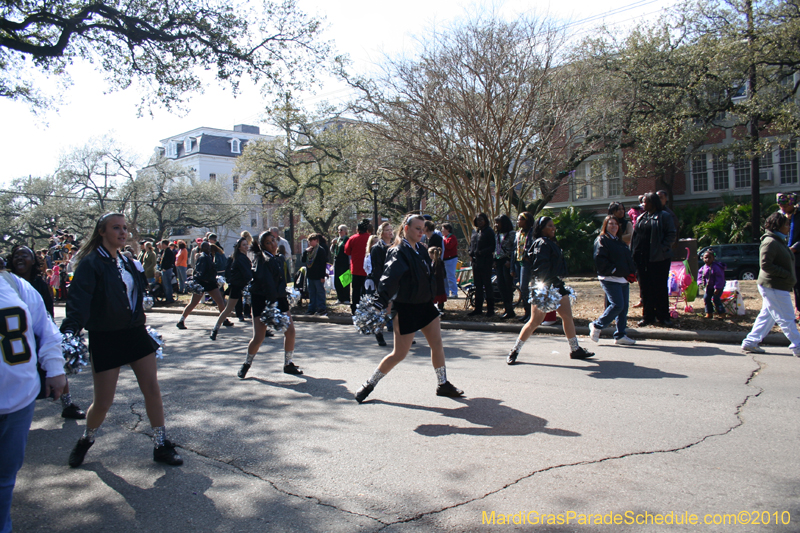 Krewe-of-King-Arthur-2010-Uptown-New-Orleans-Mardi-Gras-4726