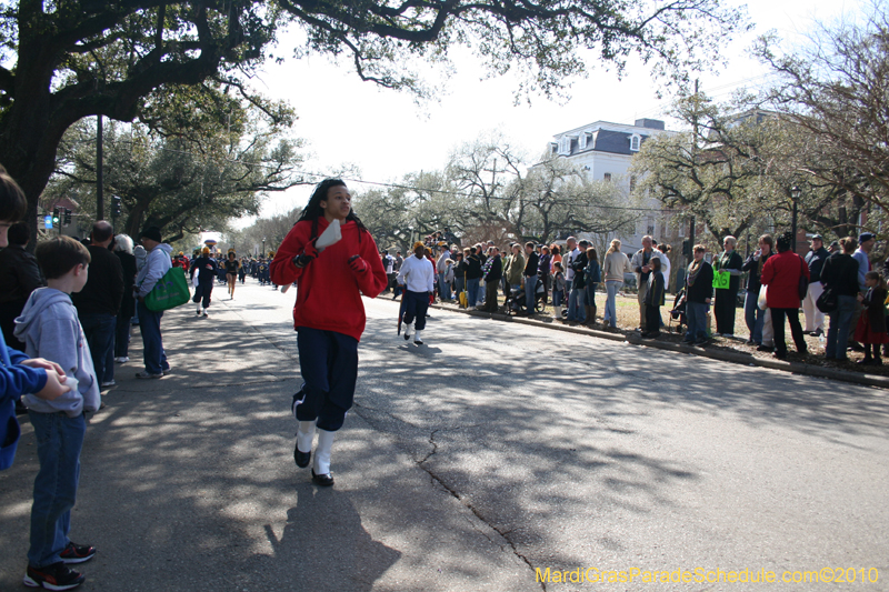 Krewe-of-King-Arthur-2010-Uptown-New-Orleans-Mardi-Gras-4731