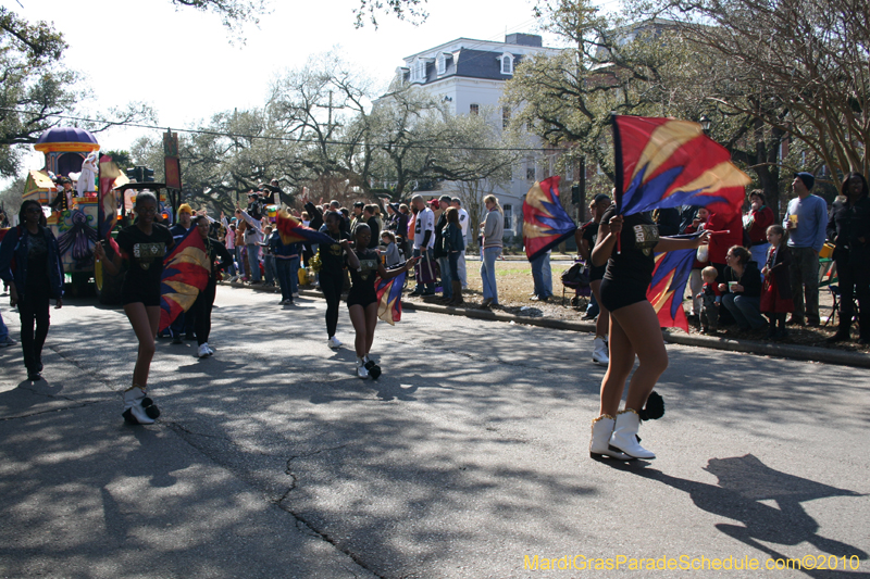 Krewe-of-King-Arthur-2010-Uptown-New-Orleans-Mardi-Gras-4737