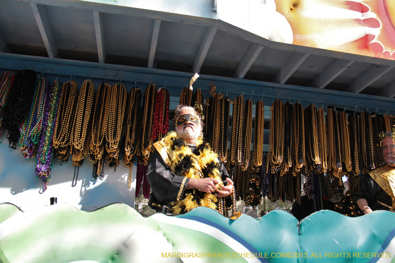 Krewe-of-King-Arthur-2013-1155