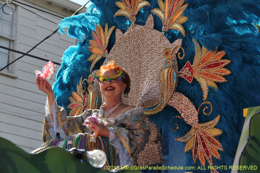 Krewe-of-King-Arthur-2015-12219