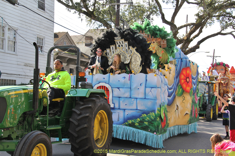 Krewe-of-King-Arthur-2015-12228