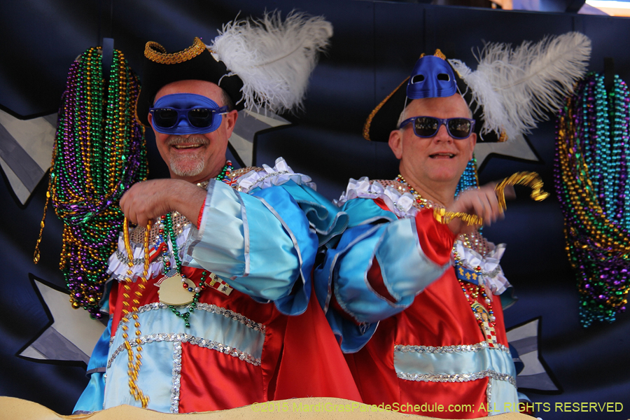 Krewe-of-King-Arthur-2015-12270