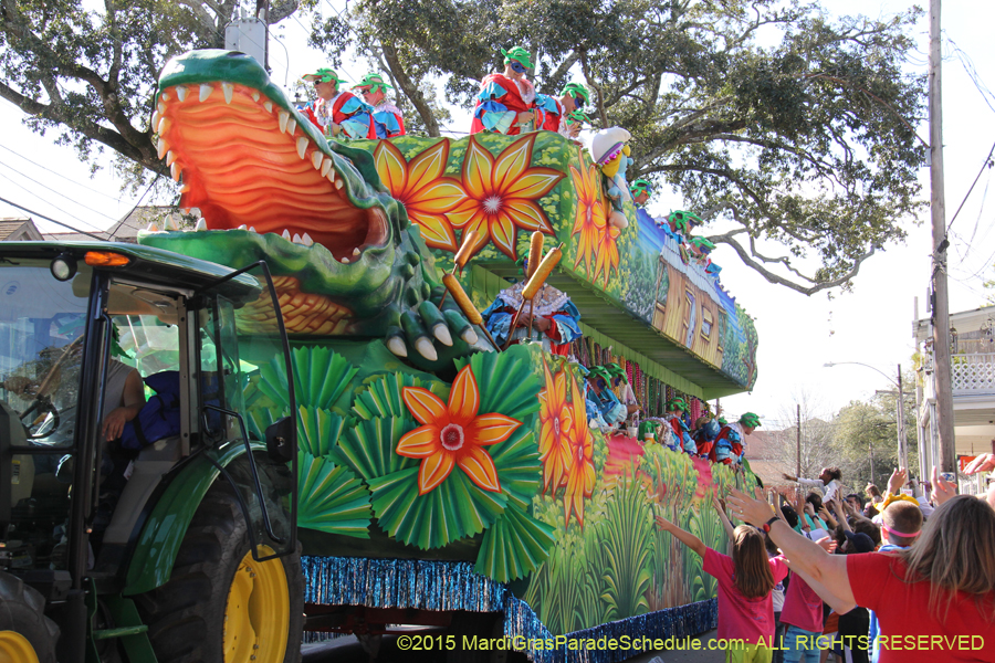 Krewe-of-King-Arthur-2015-12309