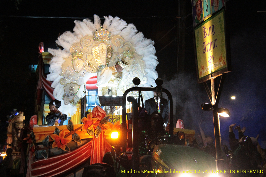 Krwew-of-King-Arthur-002803