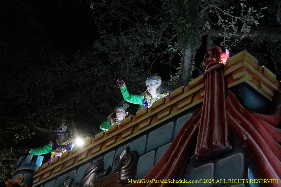 Krwew-of-King-Arthur-002806