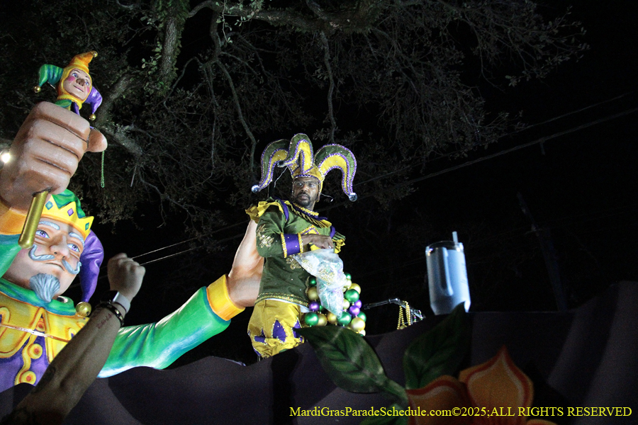 Krwew-of-King-Arthur-002820