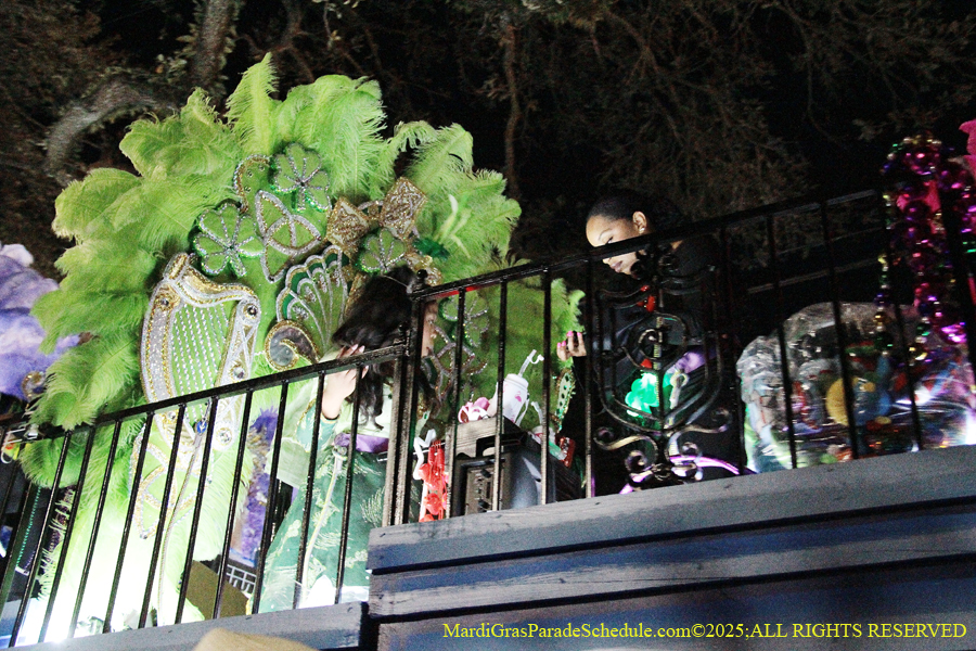 Krwew-of-King-Arthur-002833