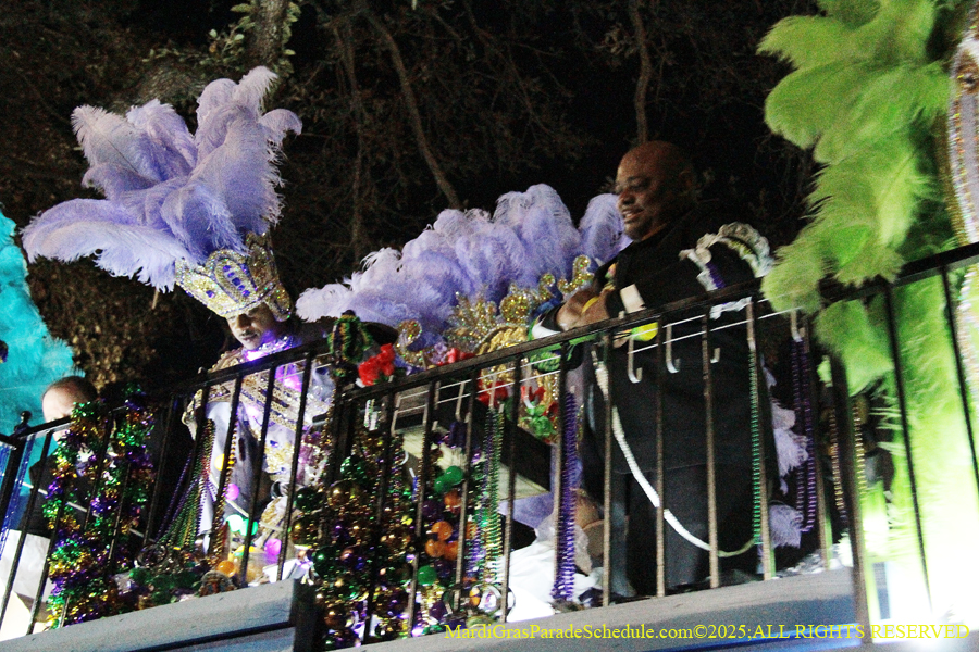 Krwew-of-King-Arthur-002834