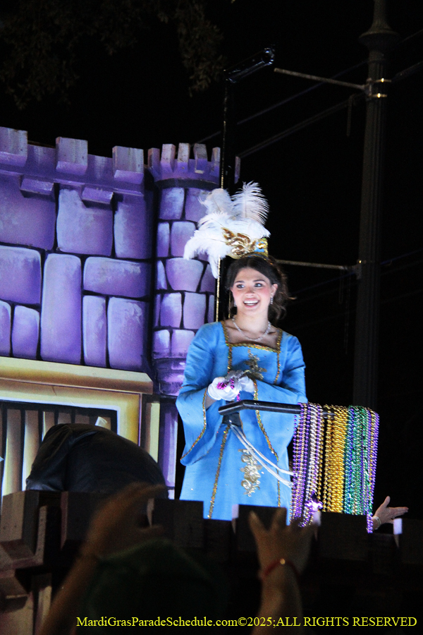 Krwew-of-King-Arthur-002839