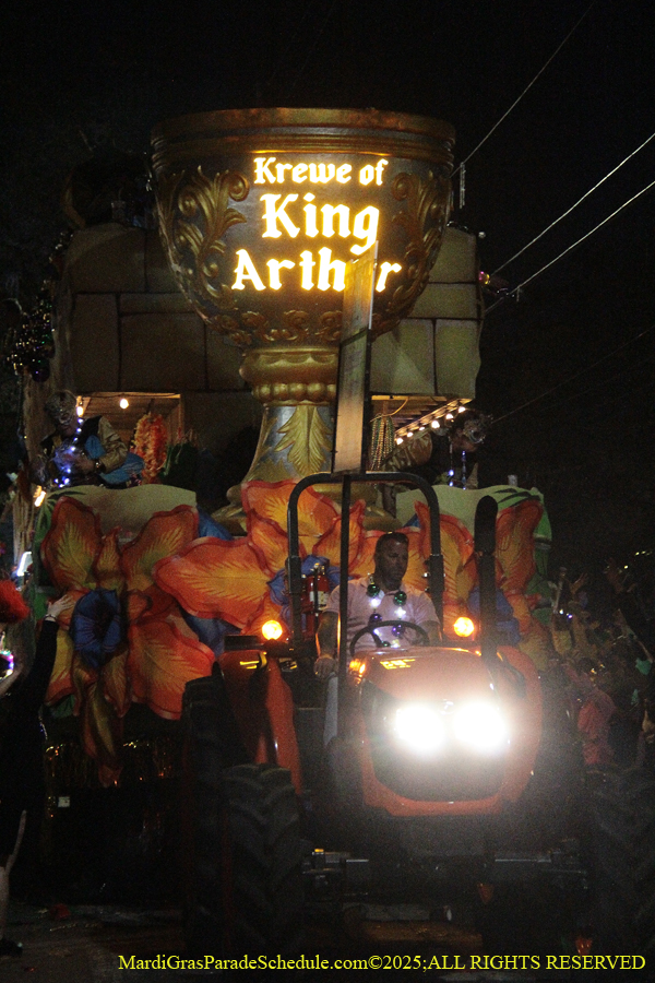 Krwew-of-King-Arthur-002842