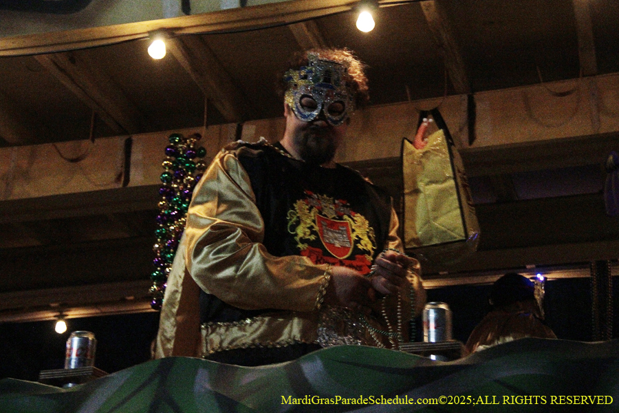 Krwew-of-King-Arthur-002845