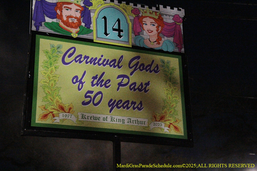 Krwew-of-King-Arthur-002853