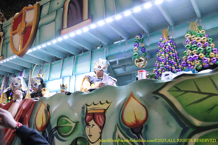 Krwew-of-King-Arthur-002870