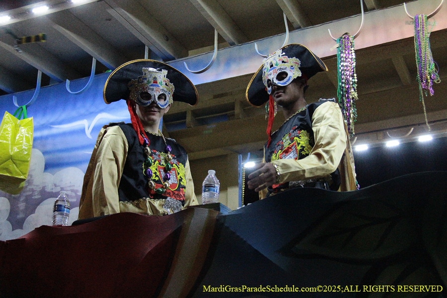 Krwew-of-King-Arthur-002892