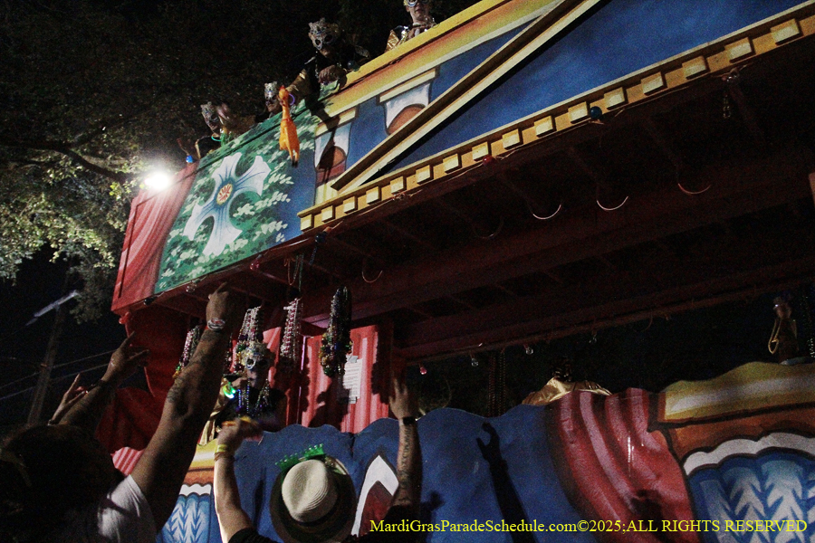 Krwew-of-King-Arthur-002906