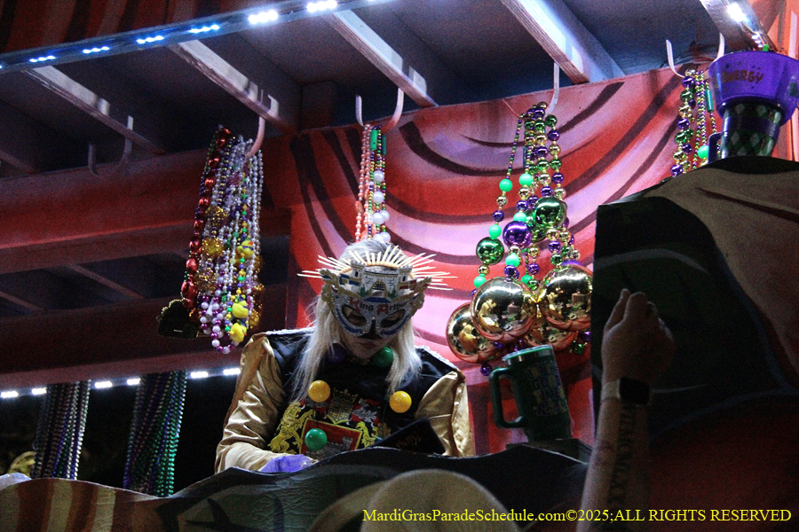 Krwew-of-King-Arthur-002922