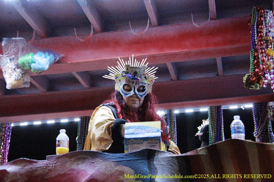 Krwew-of-King-Arthur-002923