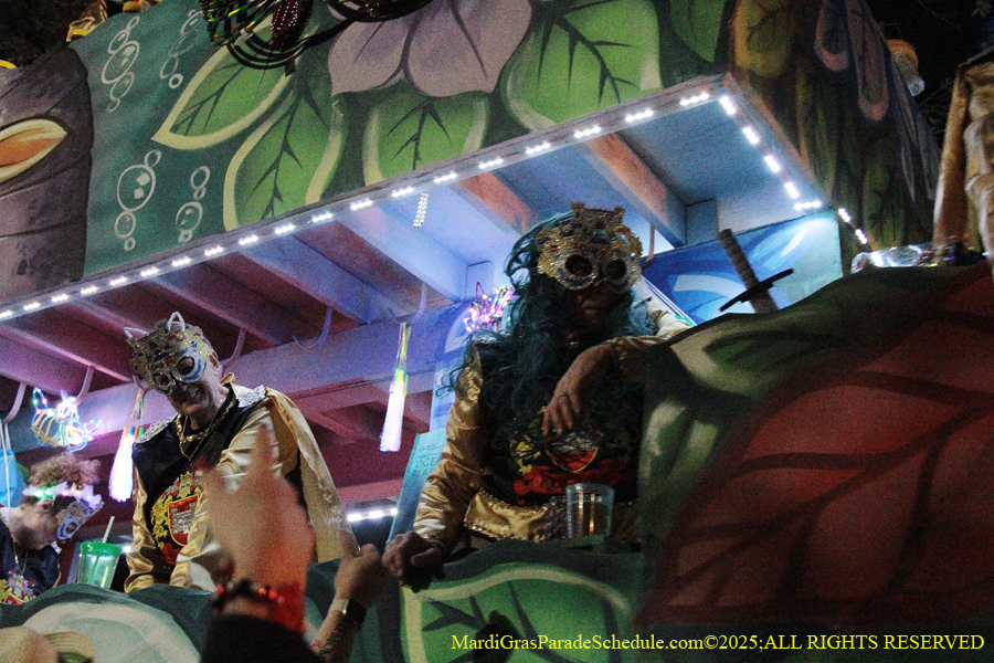 Krwew-of-King-Arthur-002944