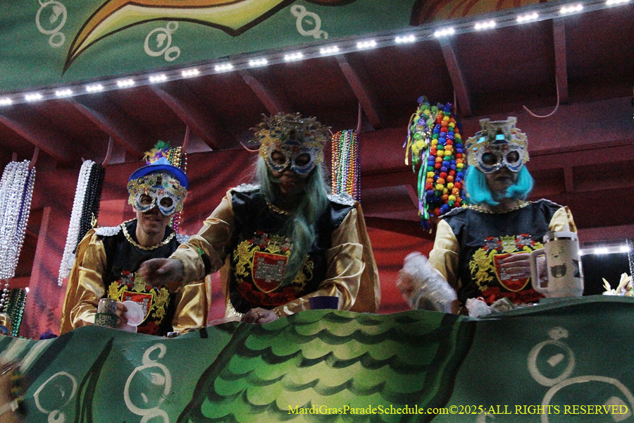 Krwew-of-King-Arthur-002948