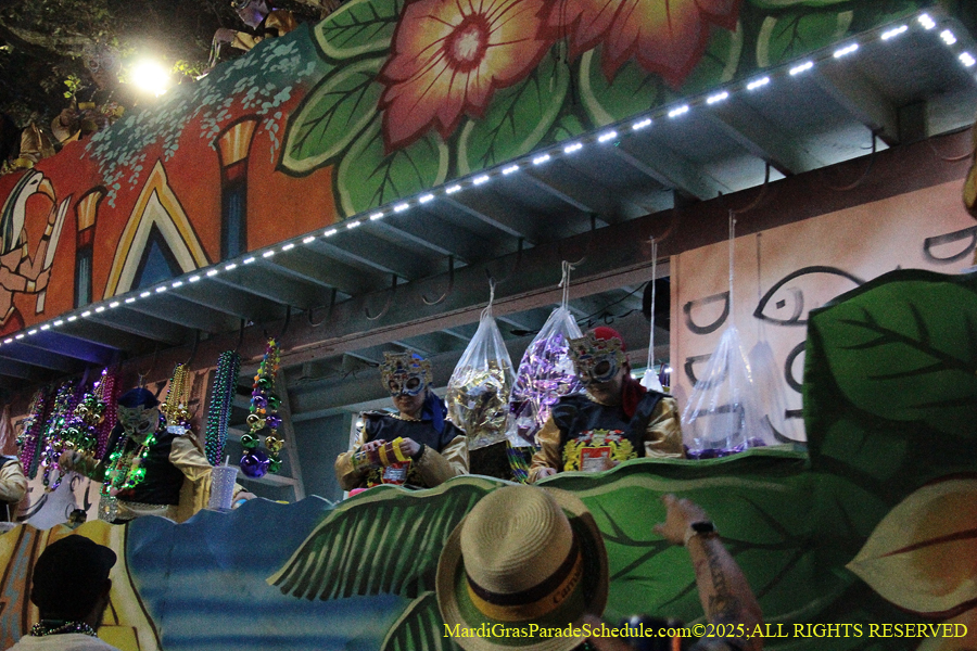 Krwew-of-King-Arthur-002964