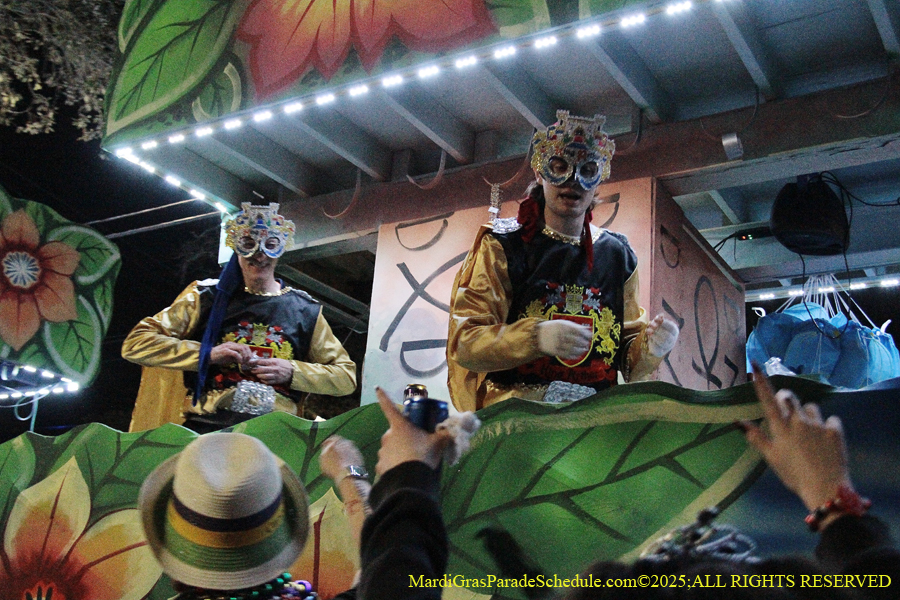 Krwew-of-King-Arthur-002966